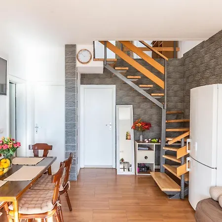 3 Bedroom Lovely In *