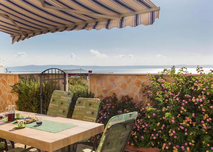 3 Bedroom Lovely In בית נופש